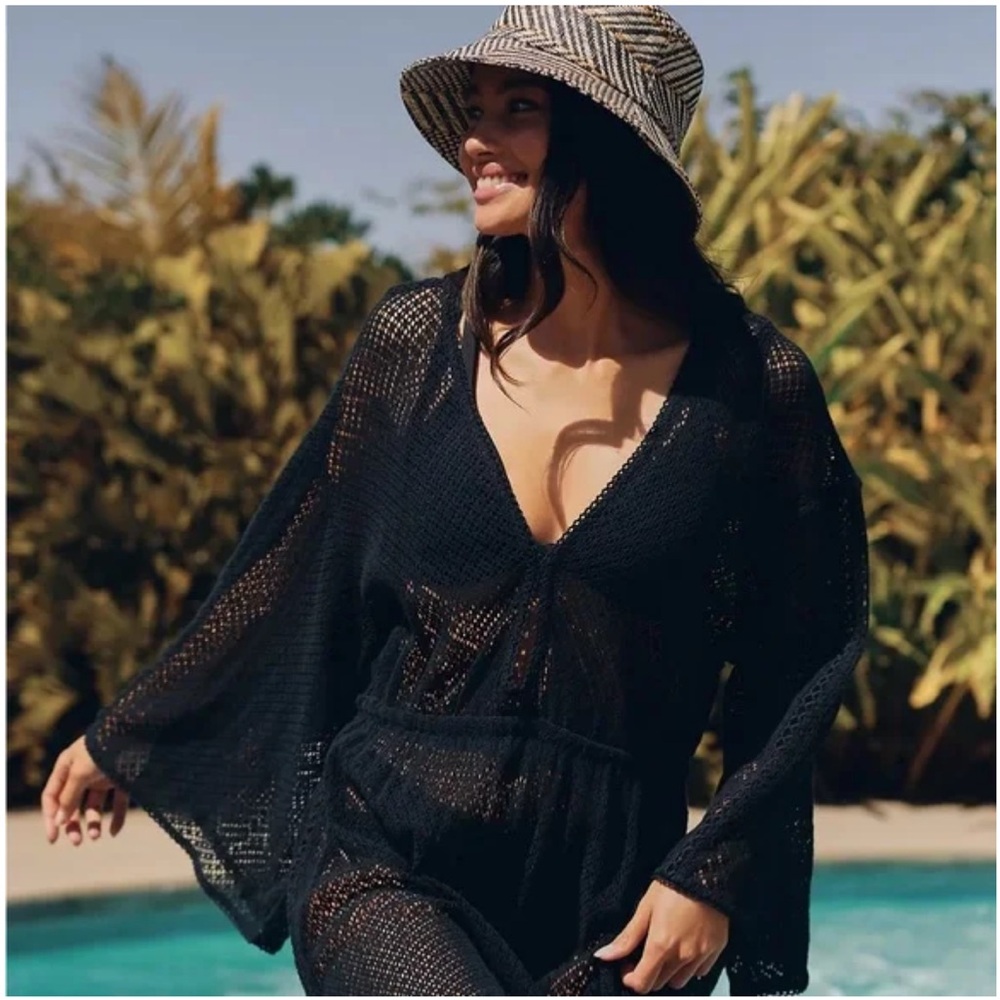 EUC Anthropologie Brea coverup